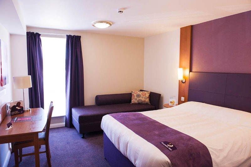 Premier Inn Premier Inn Уэймут Экстерьер фото